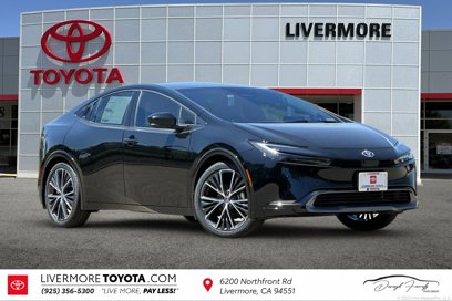 New 2025 Toyota Prius LE