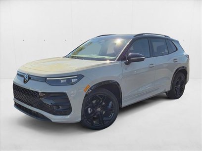 New 2025 Volkswagen Tiguan SE R-Line