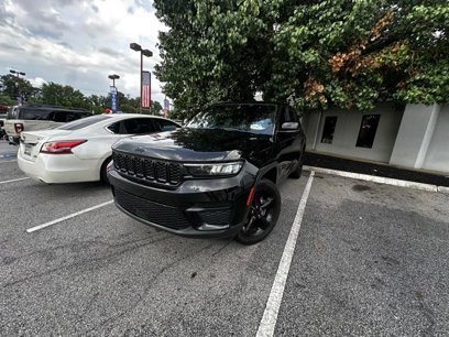 Used 2023 Jeep Grand Cherokee Altitude