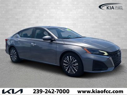 Used 2023 Nissan Altima 2.5 SV