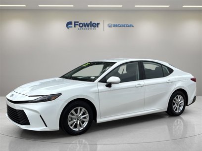 Used 2025 Toyota Camry LE