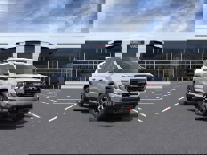 New 2025 GMC Acadia AT4 w/ LPO, Floor Liner Package