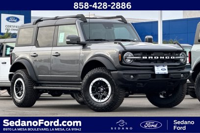 New 2024 Ford Bronco Outer Banks w/ Sasquatch Package