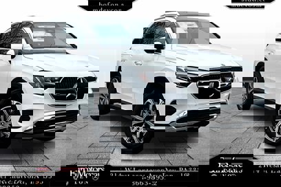 New 2025 Mercedes-Benz GLC 300 4MATIC