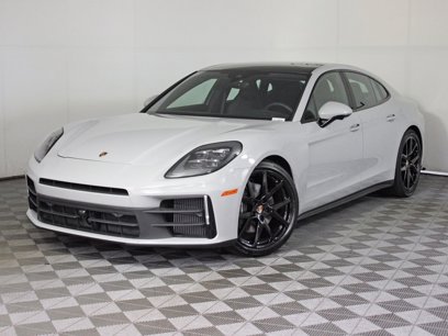 New 2025 Porsche Panamera 4