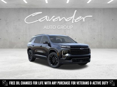 New 2025 Chevrolet Traverse LT w/ Enhanced Driving Package