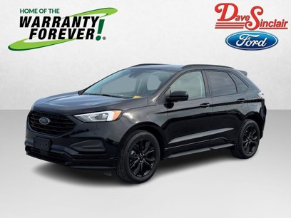 Used 2022 Ford Edge SE w/ Black Appearance Package