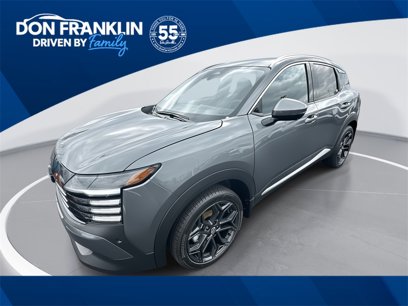 New 2025 Nissan Kicks SR w/ SR Premium Package