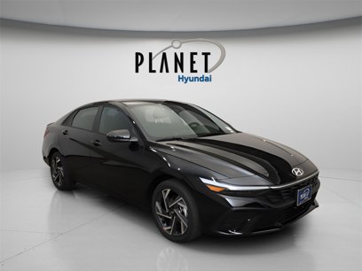 New 2025 Hyundai Elantra SEL w/ Cargo Package