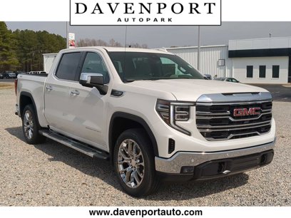 New 2025 GMC Sierra 1500 SLT w/ SLT Premium Plus Package