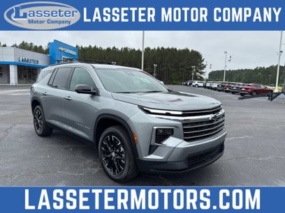 New 2025 Chevrolet Traverse LT w/ Sun and Wheel Package