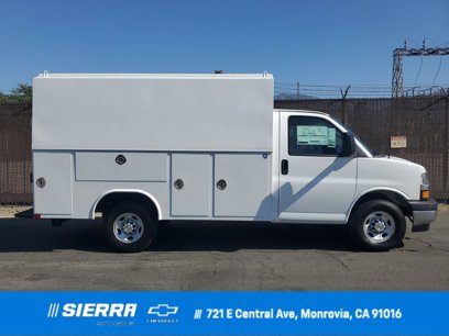 New 2024 Chevrolet Express 3500 w/ Power Convenience Package