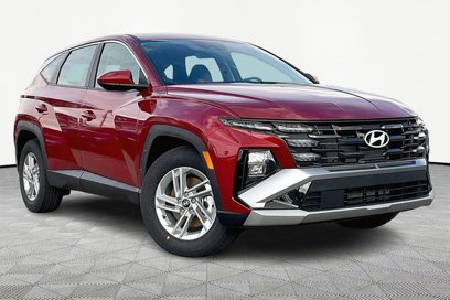 New 2025 Hyundai Tucson SE
