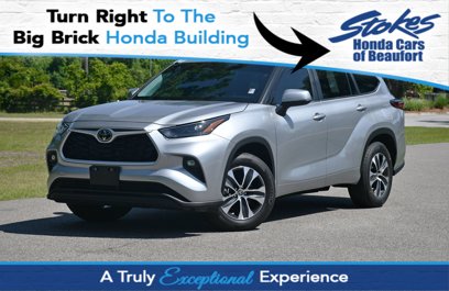 Used 2023 Toyota Highlander XLE