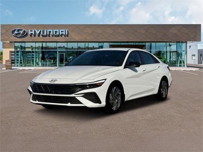 Used 2025 Hyundai Elantra SEL
