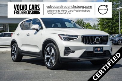 Certified 2025 Volvo XC40 B5 Plus