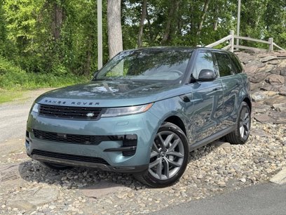 New 2025 Land Rover Range Rover Sport SE