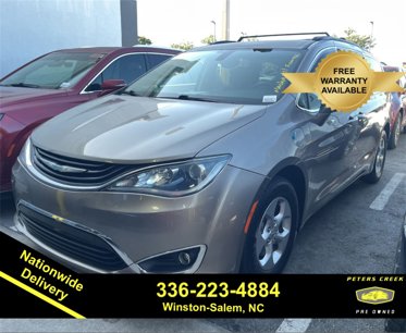 Used 2017 Chrysler Pacifica Premium