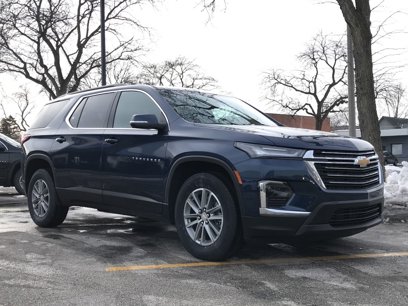 New 2022 Chevrolet Traverse LT w/ LPO, Floor Liner Package