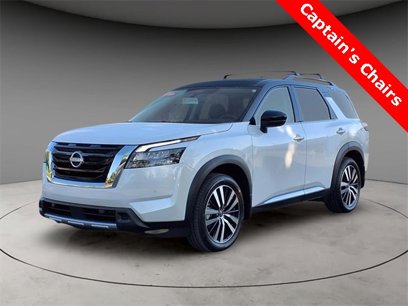 Certified 2025 Nissan Pathfinder Platinum