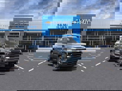 New 2025 Chevrolet Traverse LT w/ Driver Confidence Package