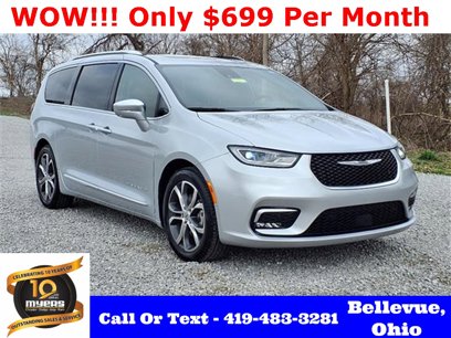 Used 2024 Chrysler Pacifica Pinnacle w/ Trailer Tow Group
