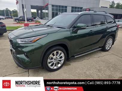 Used 2023 Toyota Highlander Limited