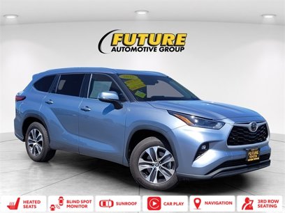 Used 2021 Toyota Highlander XLE