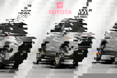 New 2025 Toyota RAV4 XLE