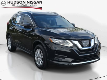 Used 2017 Nissan Rogue SV