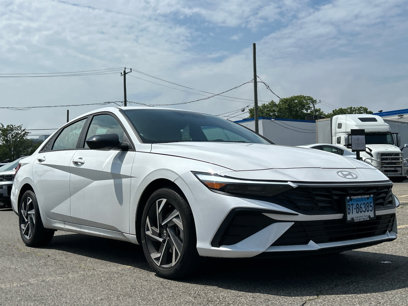 Certified 2025 Hyundai Elantra Sport