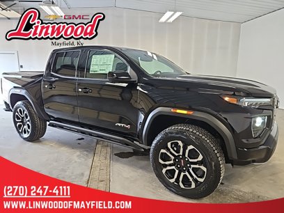 New 2025 GMC Canyon AT4 w/ Nightfall Edition