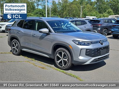 New 2025 Volkswagen Tiguan SE