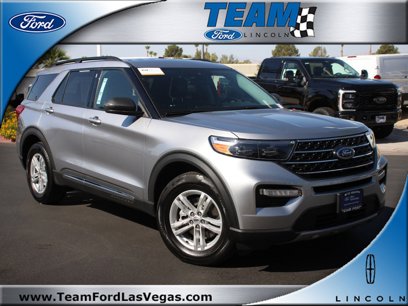 Certified 2022 Ford Explorer XLT w/ Equipment Group 202A