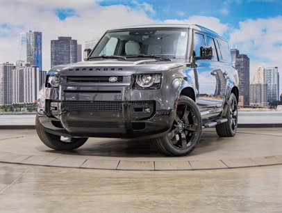 New 2025 Land Rover Defender 130 X-Dynamic SE