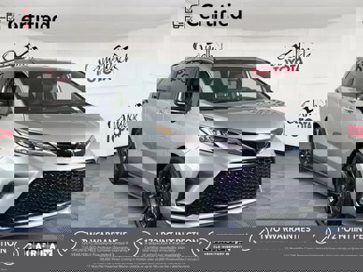 Used 2022 Toyota Sienna XSE