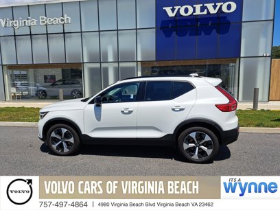 New 2025 Volvo XC40 B5 Plus w/ Protection Package Premier
