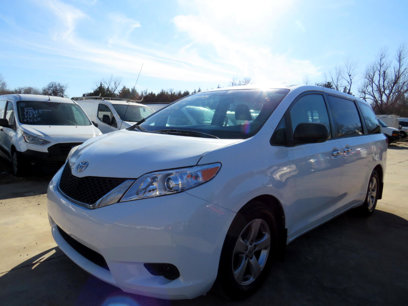 Used 2014 Toyota Sienna L