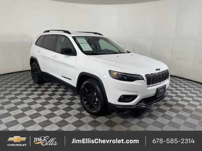 Used 2023 Jeep Cherokee Altitude Lux
