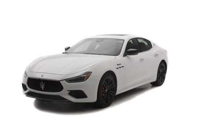 New 2024 Maserati Ghibli Modena Q4
