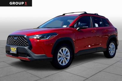 New 2025 Toyota Corolla Cross LE