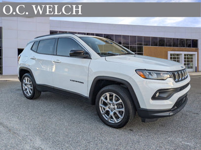 Used 2023 Jeep Compass Latitude