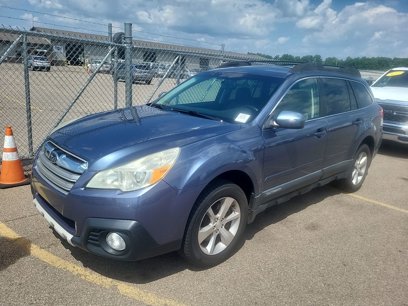 Used 2013 Subaru Outback 3.6R Limited w/ Moonroof Pkg