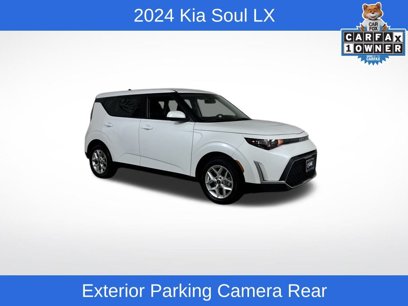 Used 2024 Kia Soul LX w/ Option Group 015