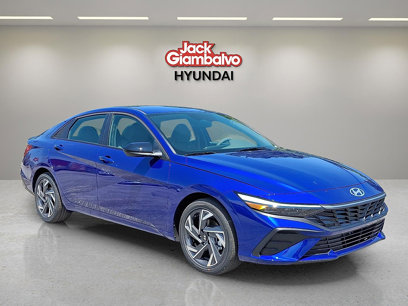 New 2025 Hyundai Elantra SEL