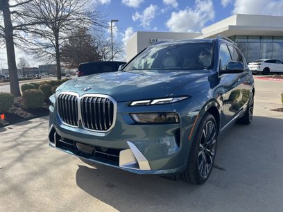 New 2025 BMW X7 xDrive40i