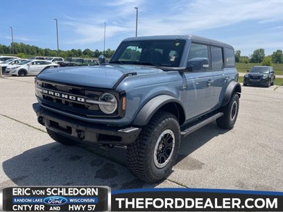 New 2024 Ford Bronco Outer Banks w/ Sasquatch Package