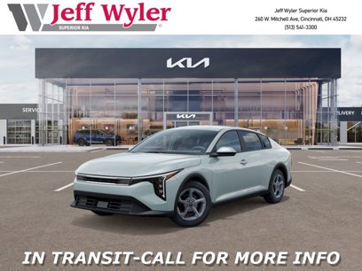 New 2025 Kia K4 LXS