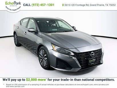 Used 2023 Nissan Altima 2.5 SV