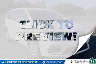 Used 2023 Chrysler Pacifica Touring-L